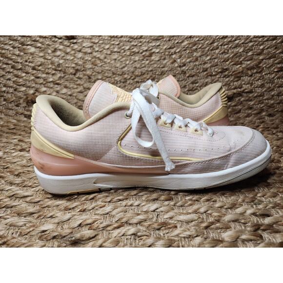 NEW Nike Air Jordan 2 Retro Low Seersucker Atmosphere DX6930-600 SIZE 9 - Picture 7 of 11